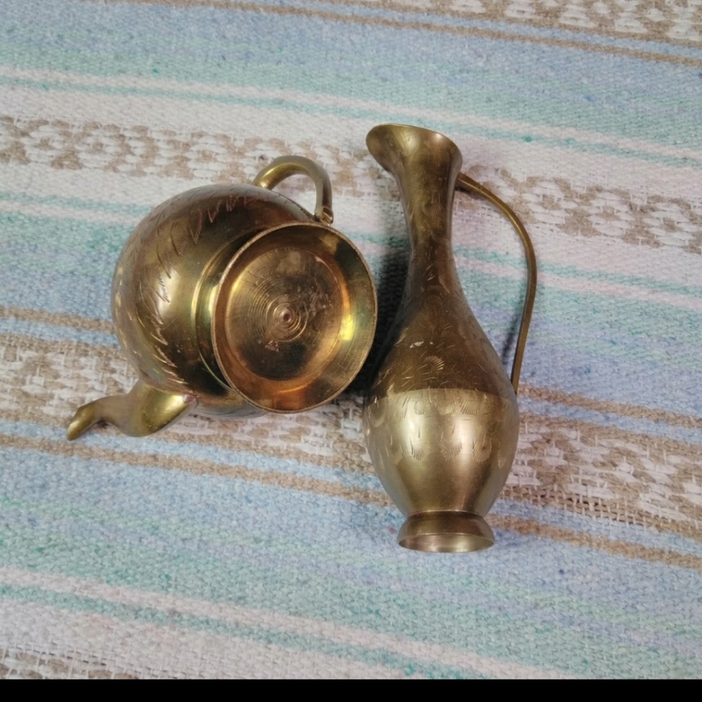3 PIECE SET OF BRASS POT, PITCHER WITH LID - Picture 1 of 16